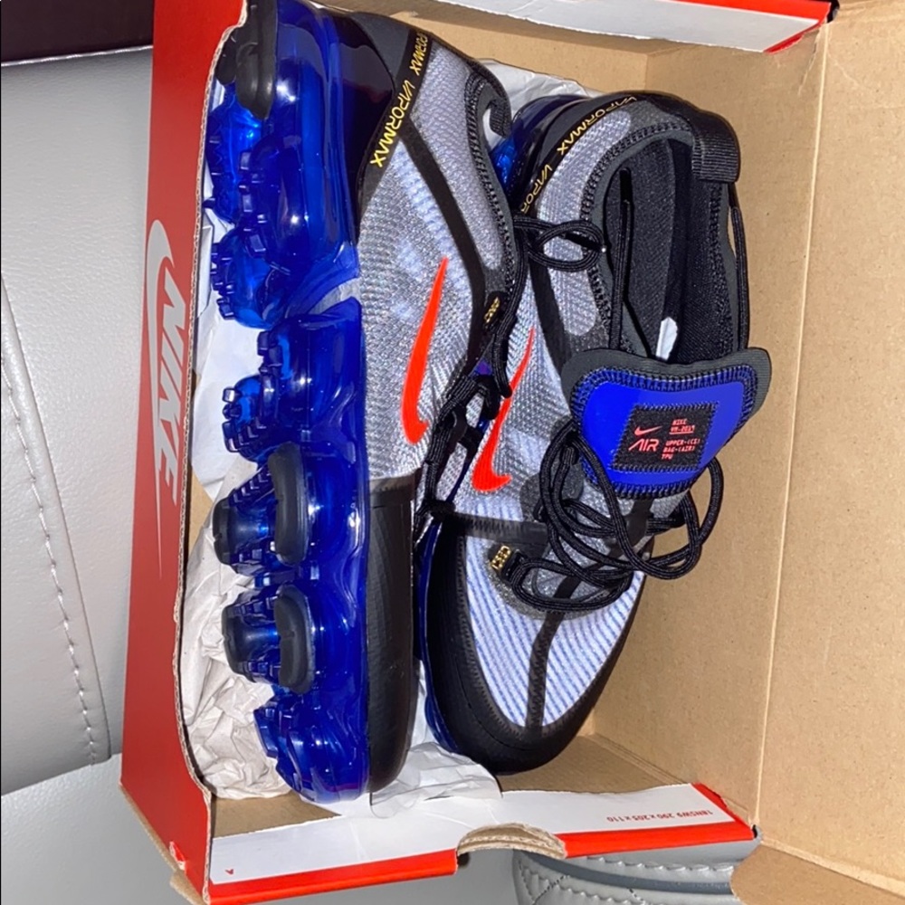 Nike air vapor max boys